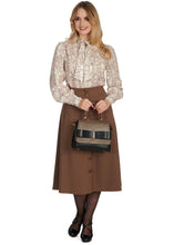 Laden Sie das Bild in den Galerie-Viewer, Bunny Bluse, OffWhite