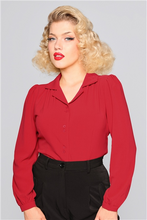 Laden Sie das Bild in den Galerie-Viewer, Bluse Pepper 40s, rot
