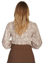 Laden Sie das Bild in den Galerie-Viewer, Bunny Bluse, OffWhite