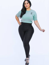 Laden Sie das Bild in den Galerie-Viewer, Feinstrickpullover Blue Cats, Ming