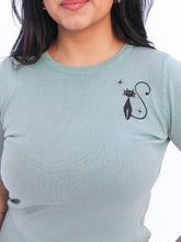 Laden Sie das Bild in den Galerie-Viewer, Feinstrickpullover Blue Cats, Ming