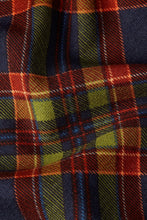 Laden Sie das Bild in den Galerie-Viewer, Kleid Lola Bennet, Kariert