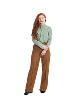 Laden Sie das Bild in den Galerie-Viewer, Bluse Wintergarden, Plus Size, Grün