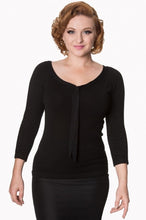 Laden Sie das Bild in den Galerie-Viewer, Feinstrick-Pulli Pretty Illusion, Schwarz