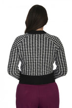 Laden Sie das Bild in den Galerie-Viewer, Cardigan Hattie, Schwarz
