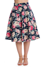 Laden Sie das Bild in den Galerie-Viewer, Swingrock Rose Bloom, Navy