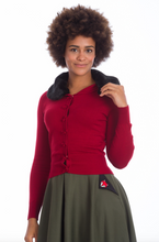 Laden Sie das Bild in den Galerie-Viewer, Cardigan Bow Dreaming, Burgundy