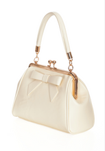 Laden Sie das Bild in den Galerie-Viewer, Tasche Daydream, Creme/ Ivory