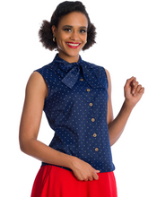 Laden Sie das Bild in den Galerie-Viewer, Bluse Sea Scape , Navy , Plus Size