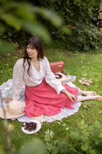 Laden Sie das Bild in den Galerie-Viewer, Tellerrock Olette, Marsala