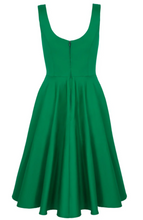 Laden Sie das Bild in den Galerie-Viewer, Swingkleid Heidi,Grün
