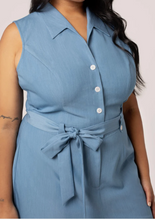 Laden Sie das Bild in den Galerie-Viewer, Jumpsuit Rylee, Blau, Plus Size
