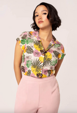 Laden Sie das Bild in den Galerie-Viewer, Bluse Benita, Tropisches Blumenmuster