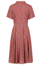 Laden Sie das Bild in den Galerie-Viewer, Kleid Chloe Spring Flowers 40's, Koralle