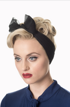 Laden Sie das Bild in den Galerie-Viewer, Grosses Retro Chiffon-Kopf-Halstuch, Gradiation, Schwarz,Rot, Weiß