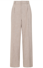 Laden Sie das Bild in den Galerie-Viewer, Highwaist Hose Martha Sand Stripe 40's , Biscuit