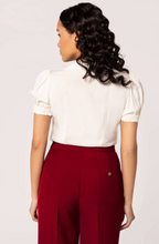 Laden Sie das Bild in den Galerie-Viewer, Bluse Basil Fox, Ivory, Plus Size