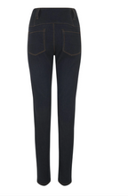 Laden Sie das Bild in den Galerie-Viewer, Jeanshose Rebell Katie, Dunkelblau