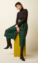 Laden Sie das Bild in den Galerie-Viewer, Frances Culotte (Hosenrock) Leeds Check