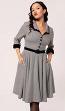 Laden Sie das Bild in den Galerie-Viewer, Swingkleid Teddy ,Houndstooth Schwarz/Weiß