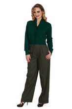 Laden Sie das Bild in den Galerie-Viewer, Vintage 40er-Jahre Cardigan Violet , Flaschengrün