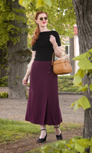 Laden Sie das Bild in den Galerie-Viewer, The Art Deco Dream Skirt, Plum