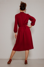 Laden Sie das Bild in den Galerie-Viewer, Kleid Niko Dakar, burgunder