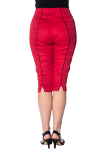 Laden Sie das Bild in den Galerie-Viewer, Caprihose Rockin Red, Rot