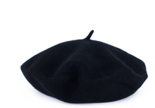 Laden Sie das Bild in den Galerie-Viewer, Baskenmütze, verschiedene Farben