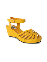 Laden Sie das Bild in den Galerie-Viewer, Wedge Jennifer, Gelb