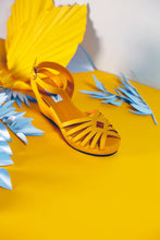 Laden Sie das Bild in den Galerie-Viewer, Wedge Jennifer, Gelb