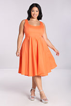 Laden Sie das Bild in den Galerie-Viewer, Swingkleid Heidi, Plus Size, orange