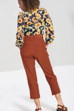 Laden Sie das Bild in den Galerie-Viewer, Hose Ravenwood, Rehbraun