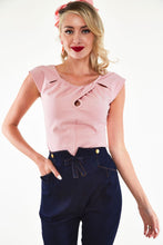 Laden Sie das Bild in den Galerie-Viewer, Top Kaiya Keyhole, rosa