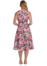 Laden Sie das Bild in den Galerie-Viewer, Swingkleid Bloom Dress, Floral
