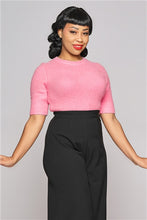 Laden Sie das Bild in den Galerie-Viewer, Chrissie Fluffy Knitted Top, Rosa
