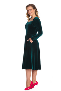 Samtkleid A Royal Evening Plus Size , Grün