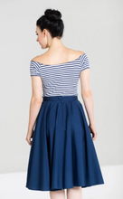 Laden Sie das Bild in den Galerie-Viewer, Tellerrock Paula, Navy , Plus Size
