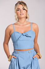 Laden Sie das Bild in den Galerie-Viewer, Crop Top Utah, Hellblau
