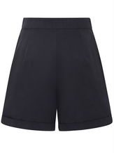 Laden Sie das Bild in den Galerie-Viewer, Shorts June Beach Day, Navy
