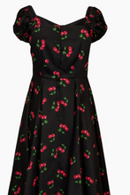 Laden Sie das Bild in den Galerie-Viewer, Swingkleid Nancy ( 50er-Jahre ) mit Kirschenmuster, Schwarz

