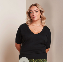Laden Sie das Bild in den Galerie-Viewer, Valentina Top Club, Schwarz
