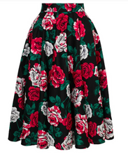 Laden Sie das Bild in den Galerie-Viewer, Swingrock Paint me Roses, Schwarz, Plus Size
