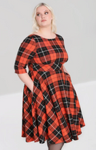 Laden Sie das Bild in den Galerie-Viewer, Swingkleid Clementine, Orange, Plus Size
