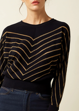 Laden Sie das Bild in den Galerie-Viewer, Pullover Joy Plume, Kaschmir-Baumwollmix, Schwarz
