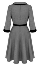 Laden Sie das Bild in den Galerie-Viewer, Swingkleid Teddy ,Houndstooth Schwarz/Weiß
