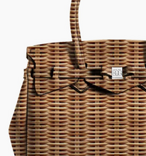 Laden Sie das Bild in den Galerie-Viewer, Handtasche Petite Miss Plus  - Neopren-Stoff, Bedruckt im Korbgeflecht-Design
