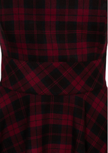 Laden Sie das Bild in den Galerie-Viewer, Latzkleid Carmina 50&#39;s Pinafore, Burgundy, Plus Size

