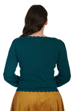 Laden Sie das Bild in den Galerie-Viewer, Feinstrick Pullover Scarlet,  Emerald
