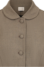 Laden Sie das Bild in den Galerie-Viewer, Jacket Lady Danbury, Braun
